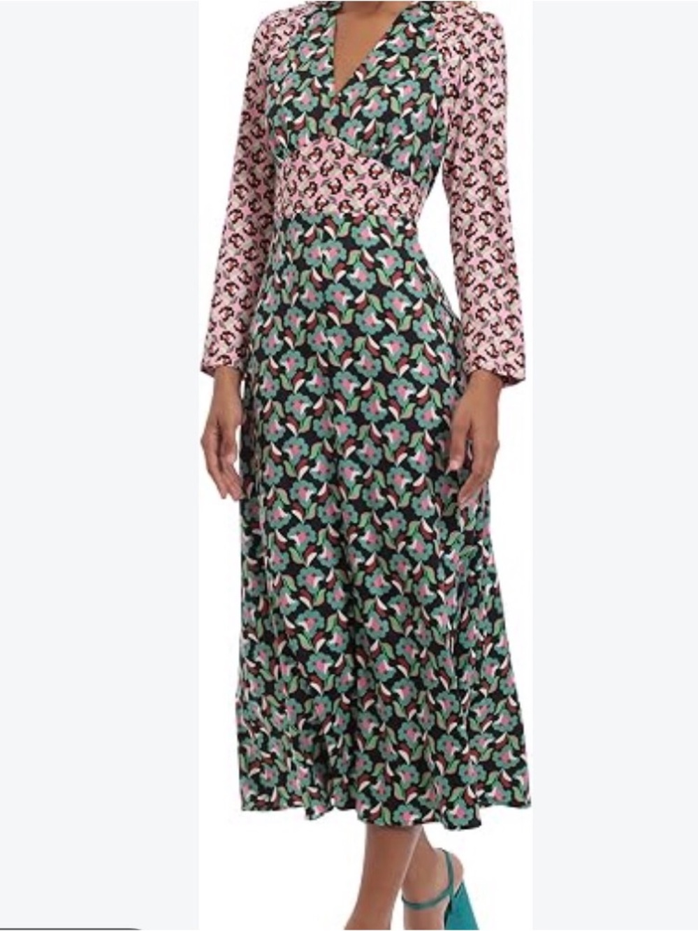 Donna Morgan Long Sleeve V-Neck Contrast Print Midi Dress